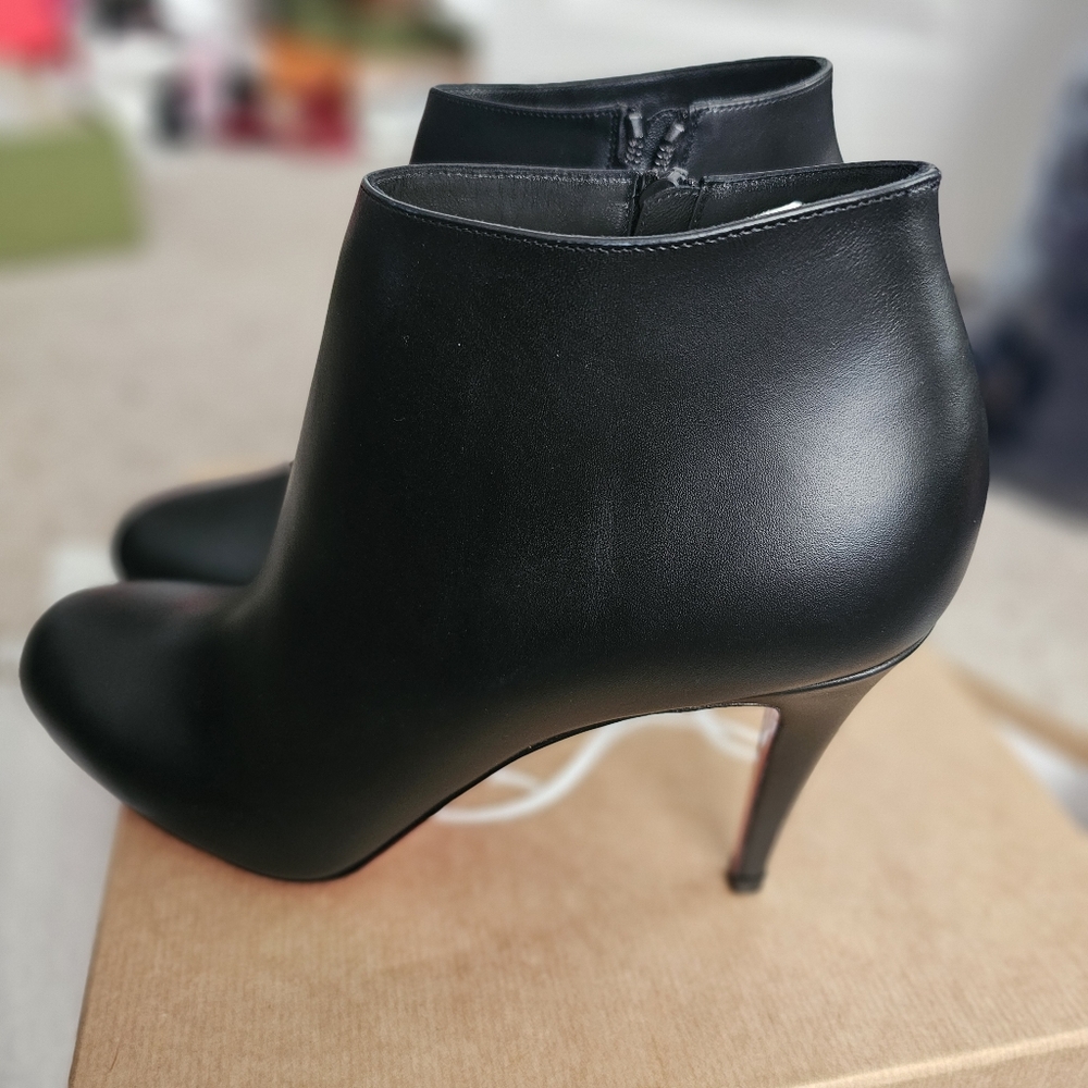 Christian Louboutin - Belle Leather Red-Sole Ankle Boots